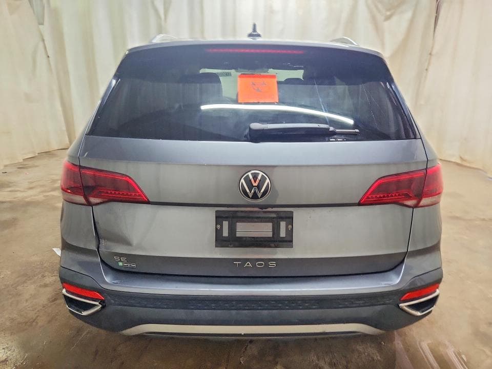 2022 VOLKSWAGEN TAOS SE 6