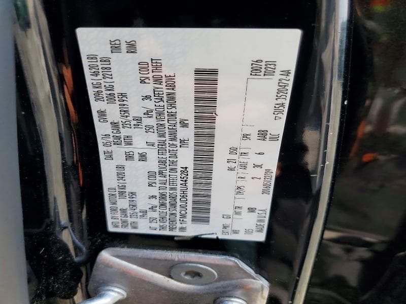 2017 FORD ESCAPE TITANIUM 14