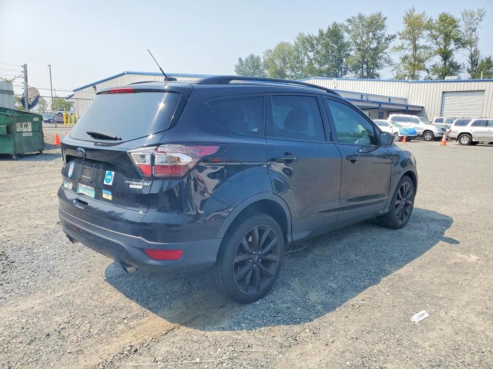 2017 FORD ESCAPE TITANIUM 3