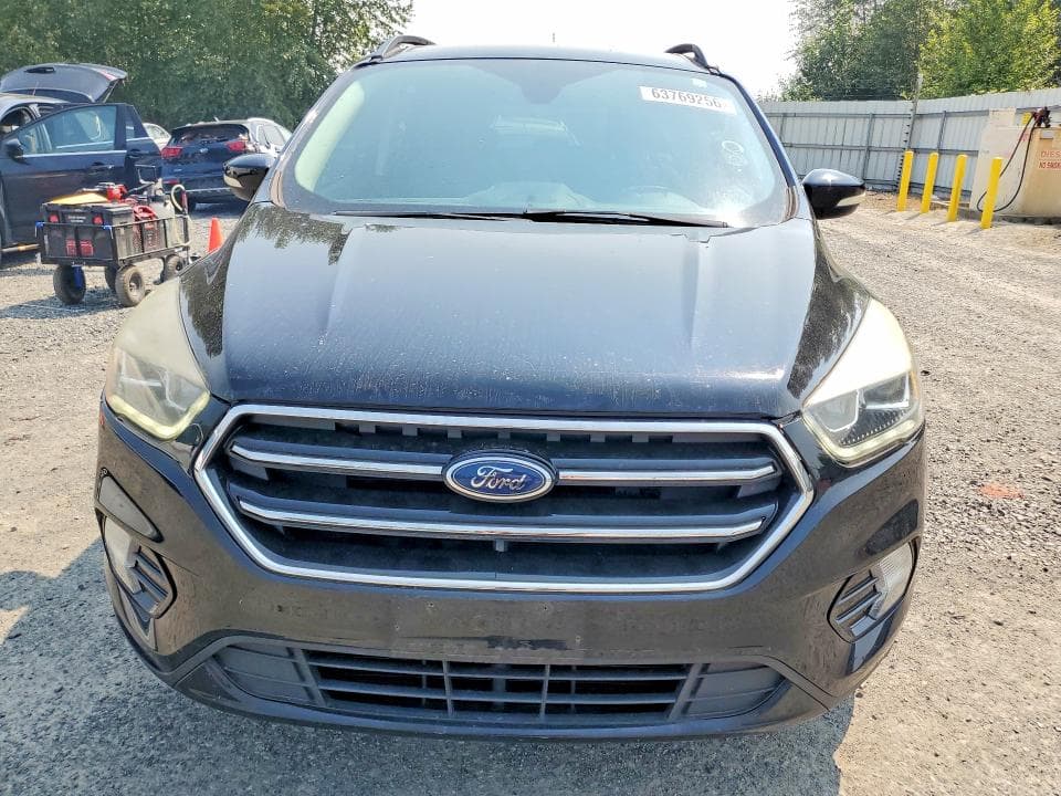 2017 FORD ESCAPE TITANIUM 5