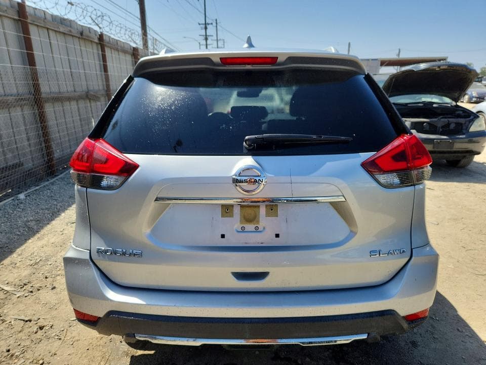 2018 NISSAN ROGUE SL 6