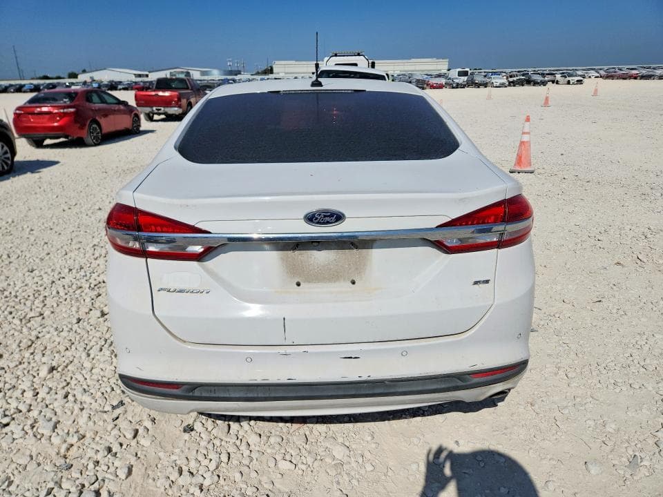 2017 FORD FUSION SE 6
