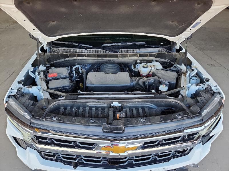 2025 CHEVROLET SILVERADO K1500 LT 11