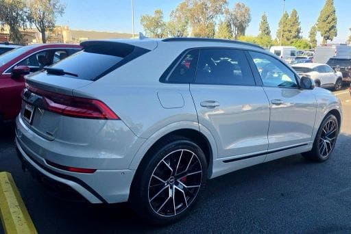 2021 AUDI Q8 PREMIUM PLUS S-LINE 4