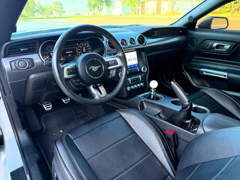 2022 FORD MUSTANG MACH I 9