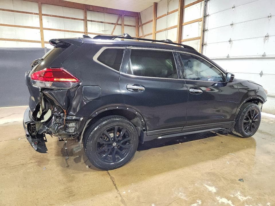 2018 NISSAN ROGUE SV 3