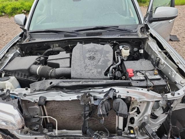 2022 TOYOTA TACOMA SR5 V6 11