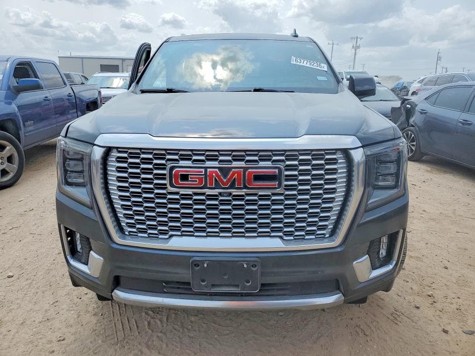 2021 GMC YUKON DENALI 5