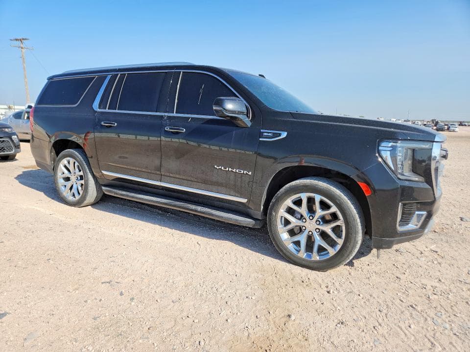 2021 GMC YUKON XL K1500 SLT 4