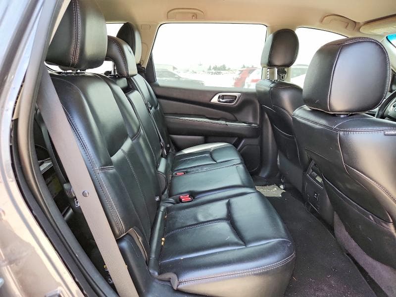2017 NISSAN PATHFINDER SL 10