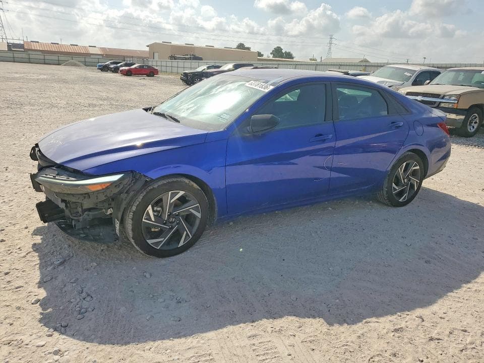 2025 HYUNDAI ELANTRA SEL SPORT - 1