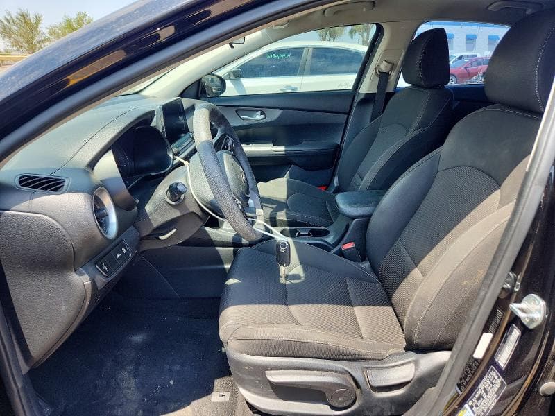 2019 KIA FORTE LXS 7