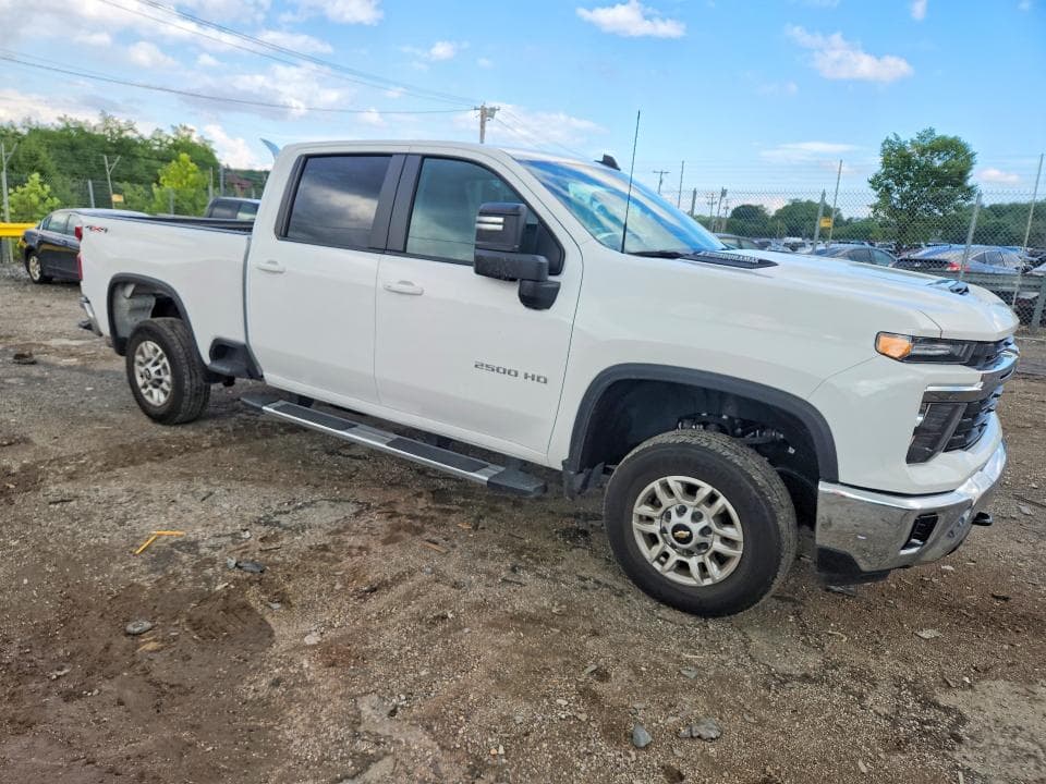 2025 CHEVROLET SILVERADO K2500 HEAVY DUTY LT 4