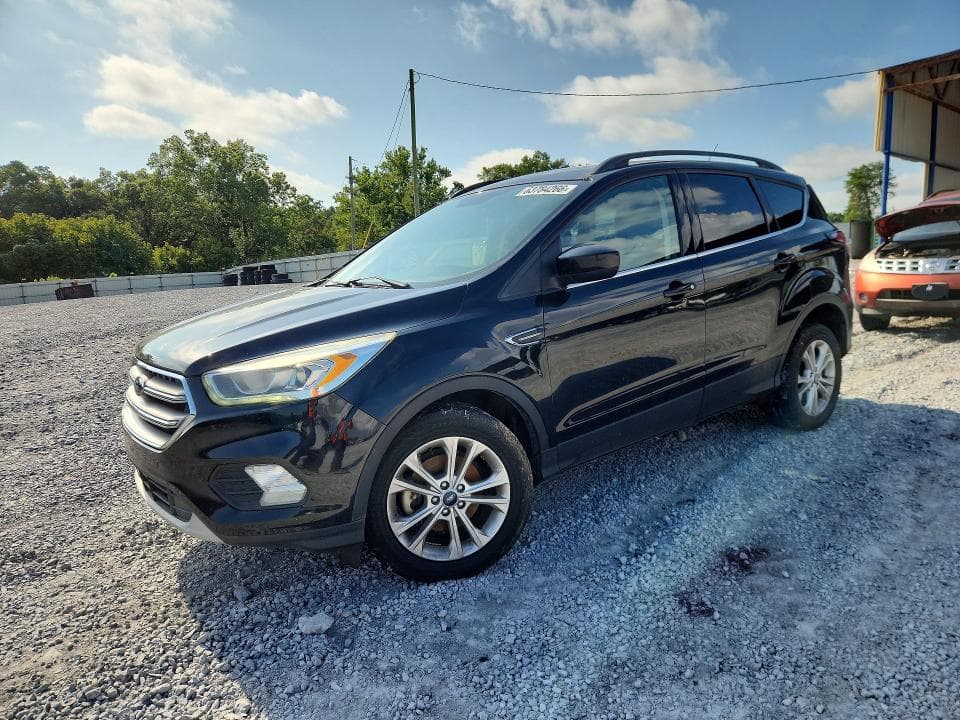 2017 FORD ESCAPE SE - 1