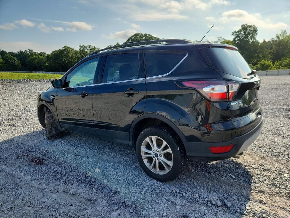 2017 FORD ESCAPE SE 2