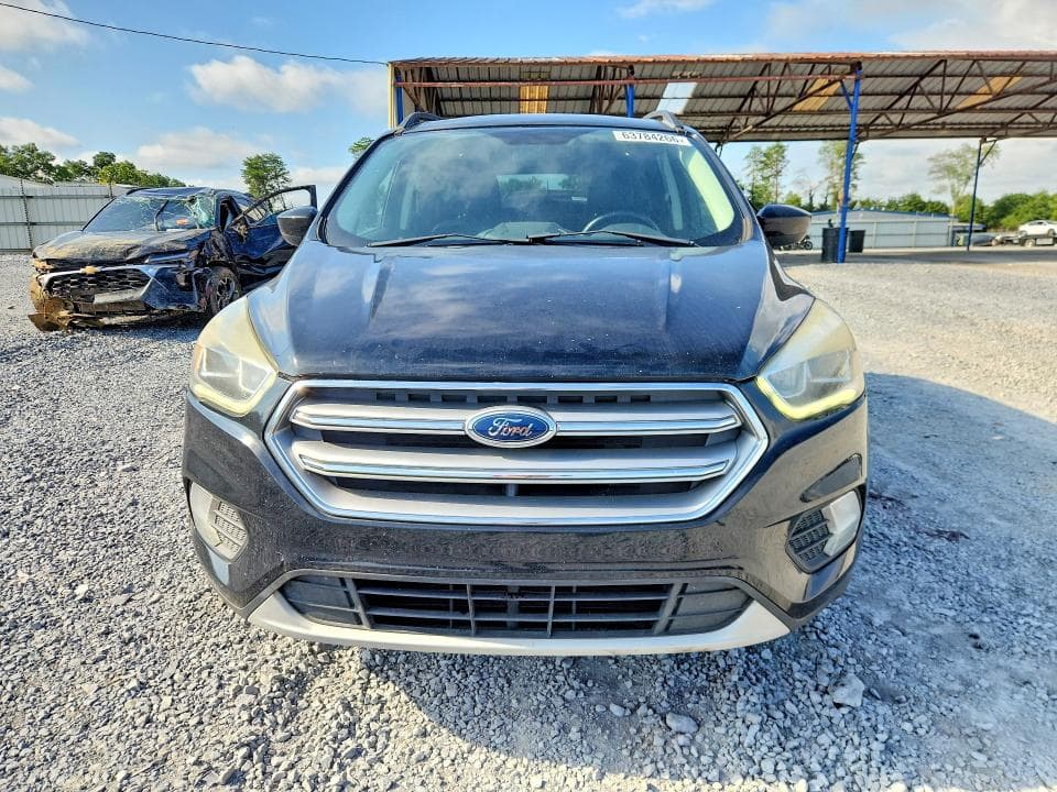 2017 FORD ESCAPE SE 5