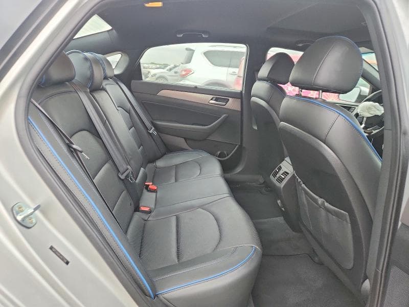 2018 HYUNDAI SONATA LIMITED 2.0T 18