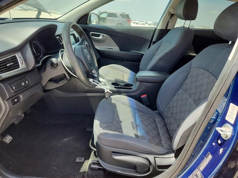 2018 KIA NIRO LX 7