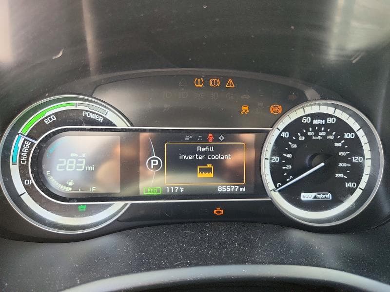 2018 KIA NIRO LX 9