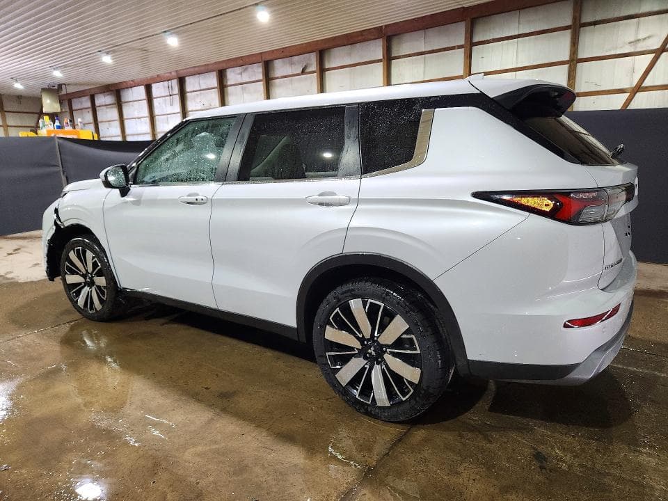 2025 MITSUBISHI OUTLANDER SE 2