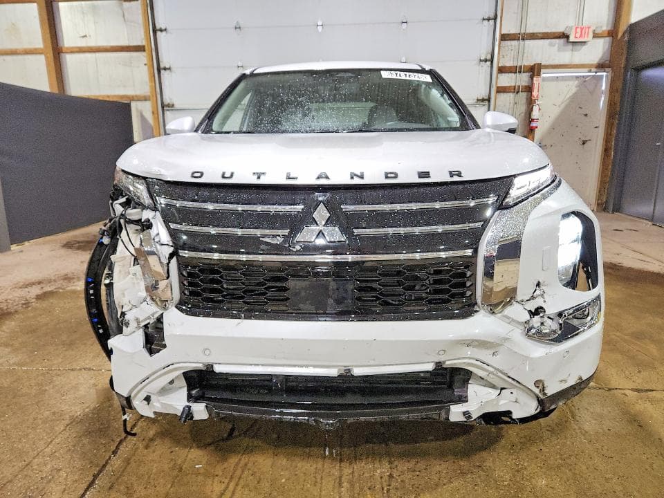 2025 MITSUBISHI OUTLANDER SE 5
