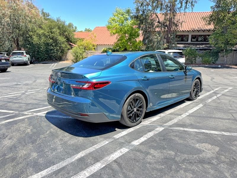 2026 TOYOTA CAMRY SE 4