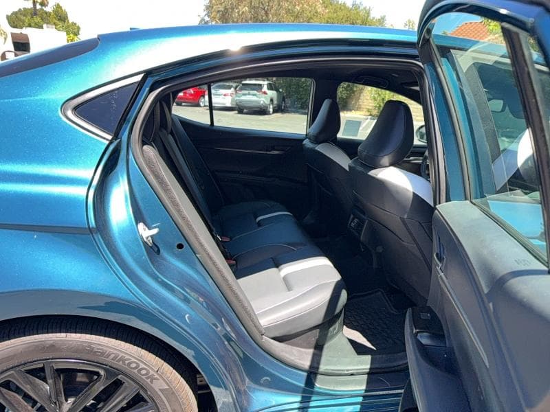 2026 TOYOTA CAMRY SE 6