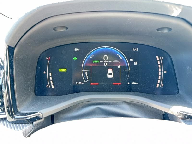 2026 TOYOTA CAMRY SE 8