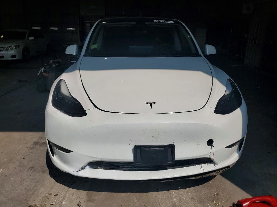 2023 TESLA MODEL Y 5