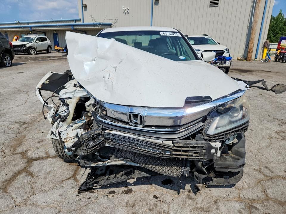 2017 HONDA ACCORD LX 5