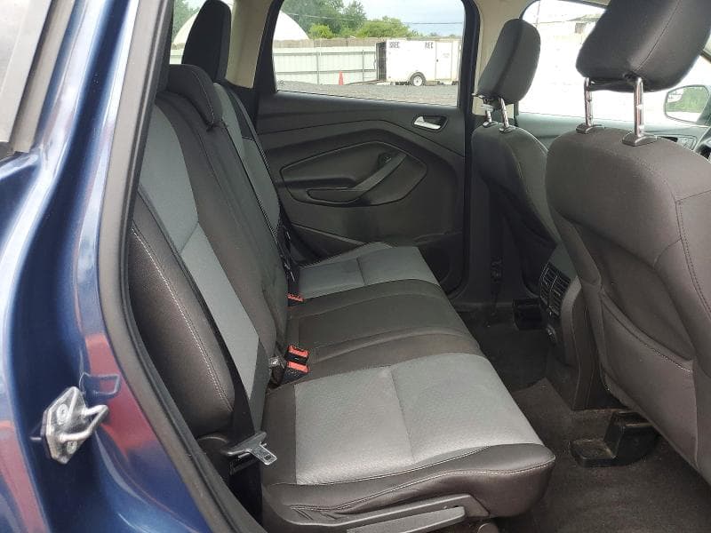 2018 FORD ESCAPE SE 11