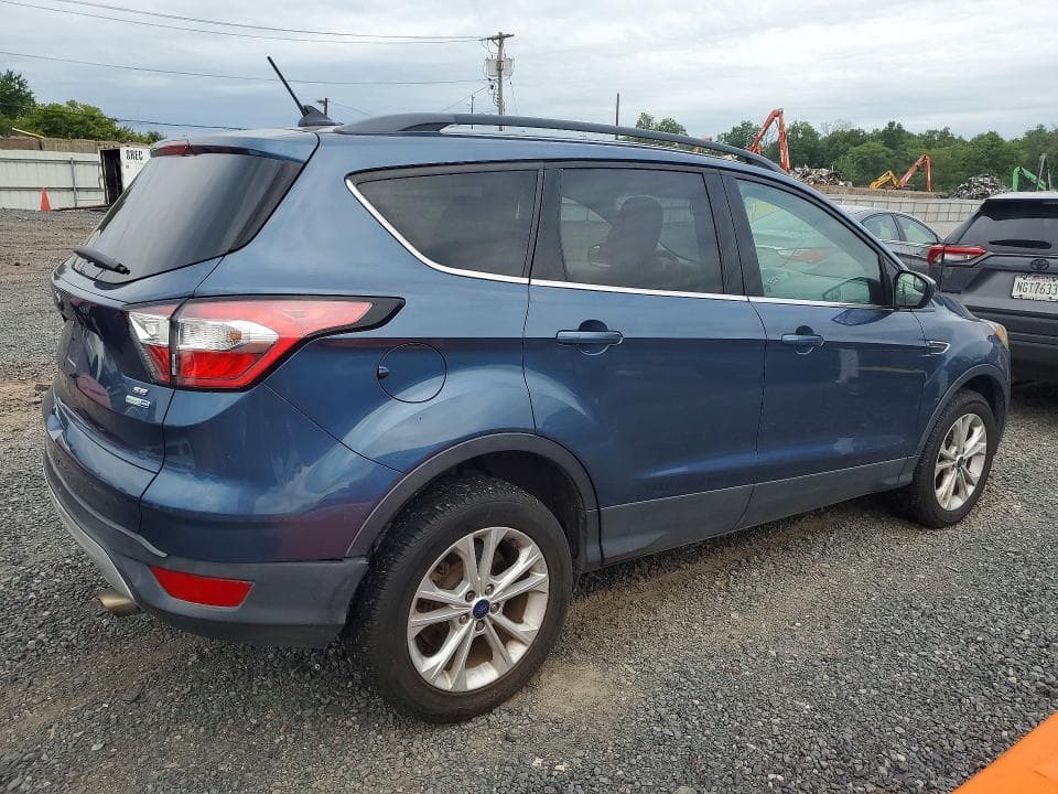 2018 FORD ESCAPE SE 3