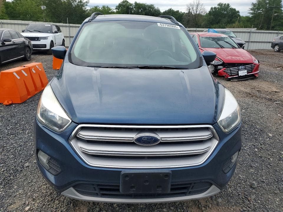 2018 FORD ESCAPE SE 5