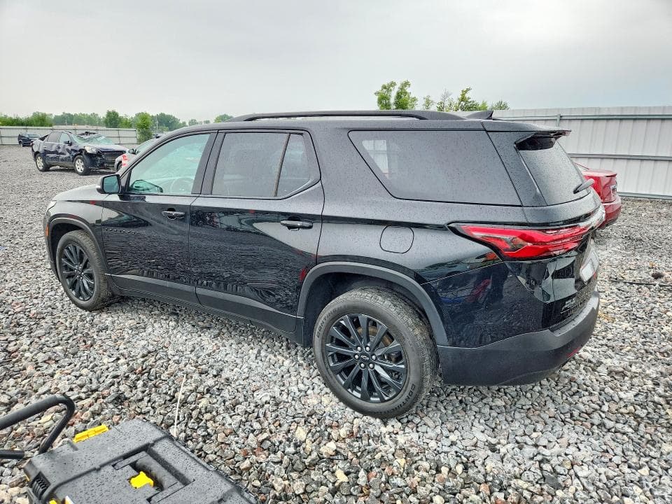 2022 CHEVROLET TRAVERSE RS 2