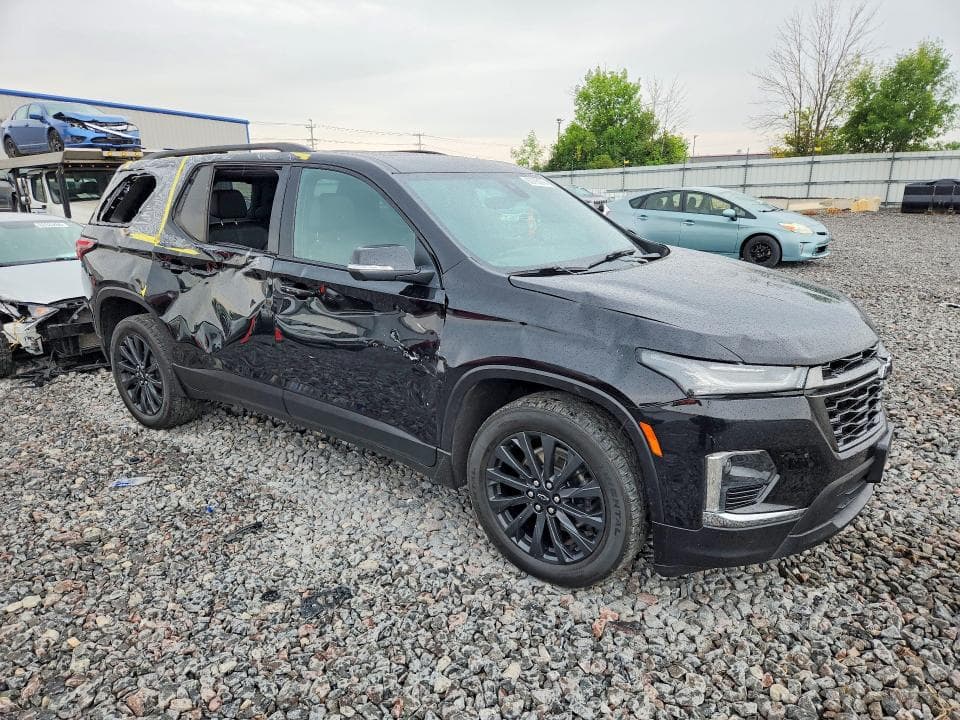 2022 CHEVROLET TRAVERSE RS 4