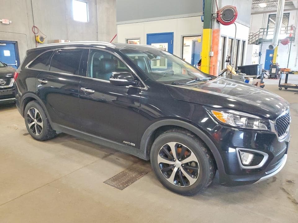 2017 KIA SORENTO EX 4