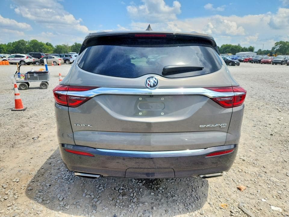 2018 BUICK ENCLAVE ESSENCE 6
