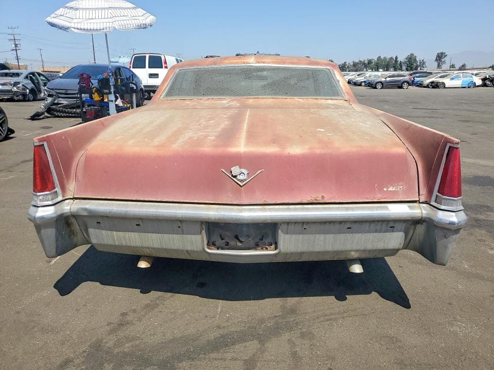 1969 CADILLAC DEVILLE 6