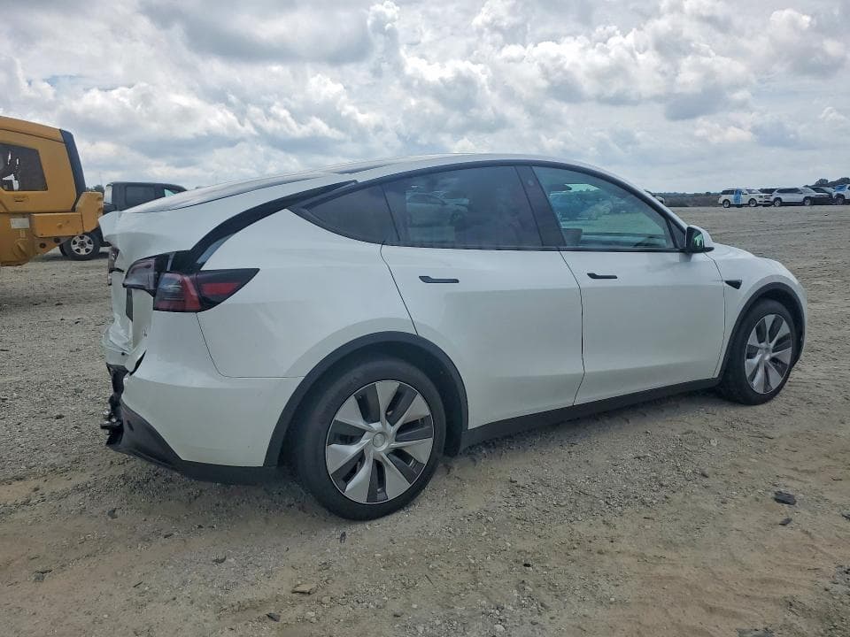 2023 TESLA MODEL Y 3