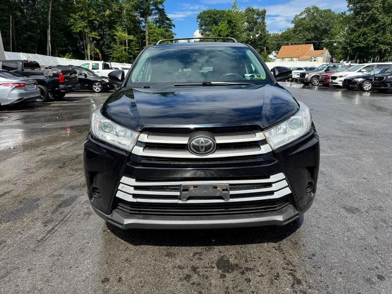 2018 TOYOTA HIGHLANDER LE 5