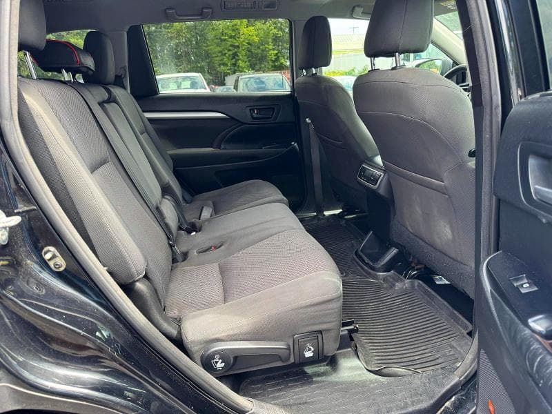 2018 TOYOTA HIGHLANDER LE 7