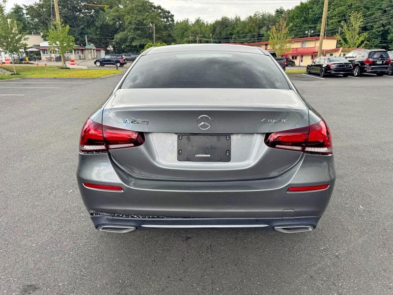 2021 MERCEDES-BENZ A 220 4MATIC 5