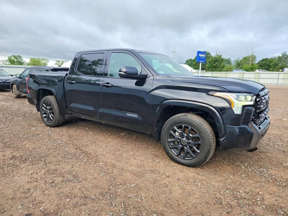 2024 TOYOTA TUNDRA PLATINUM 4