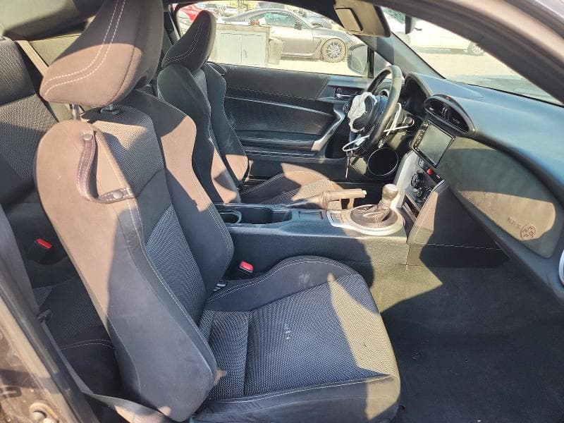 2017 TOYOTA 86 BASE 10