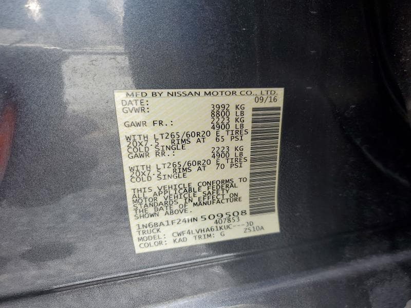 2017 NISSAN TITAN XD SL 12