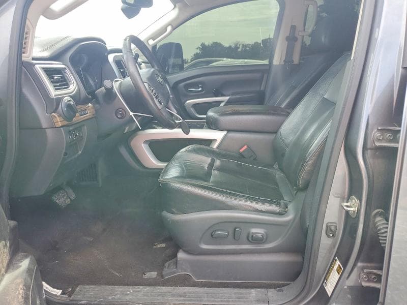 2017 NISSAN TITAN XD SL 7