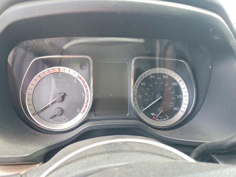 2017 NISSAN TITAN XD SL 9