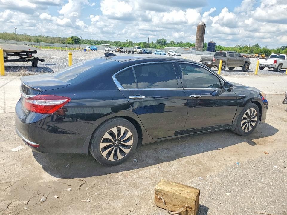 2017 HONDA ACCORD HYBRID 3