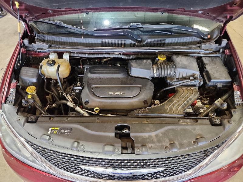 2018 CHRYSLER PACIFICA TOURING L 12