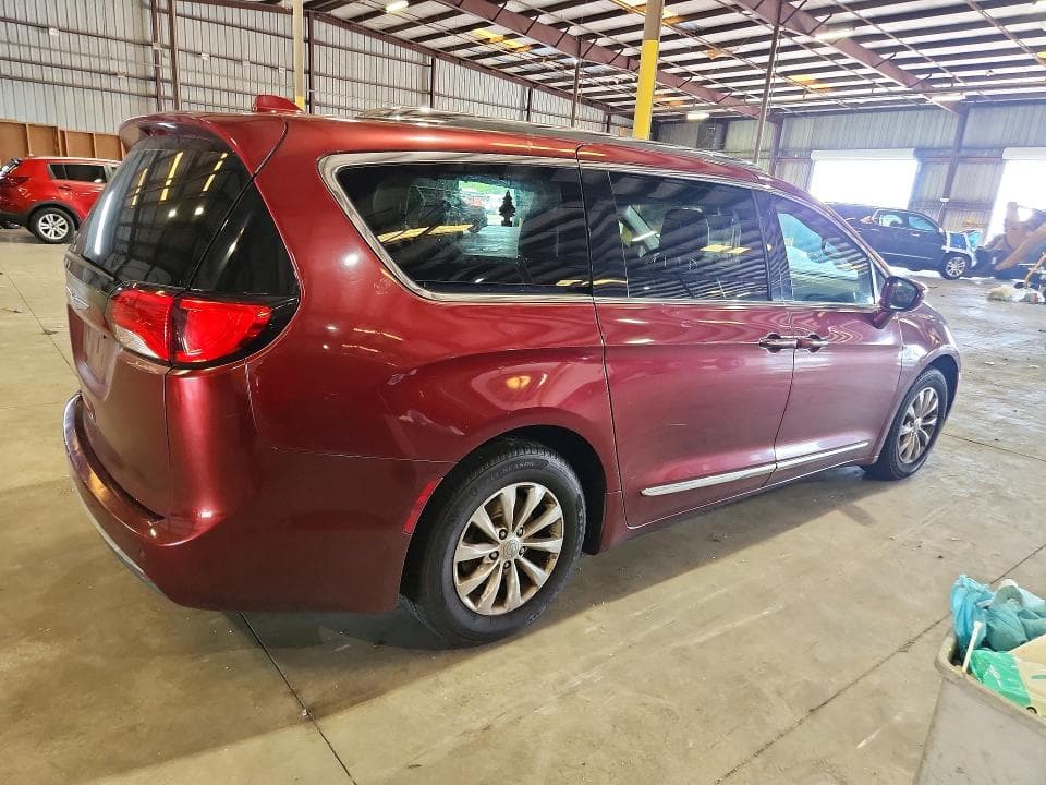 2018 CHRYSLER PACIFICA TOURING L 3